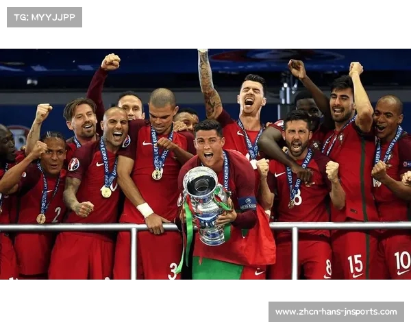 C罗荣获欧洲金靴次数揭秘与黄金象征的深刻意义解析