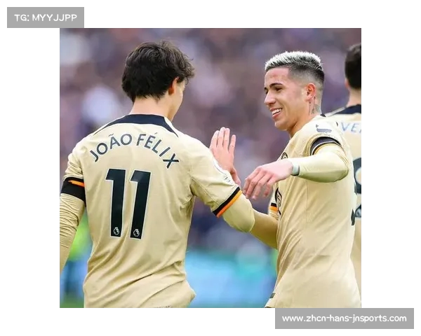 恩佐助攻菲利克斯首球切尔西1比1战平西汉姆 激烈对抗引发全场热情 恩佐助攻菲利克斯首球切尔西1比1战平西汉姆 激烈对抗引发全场热情