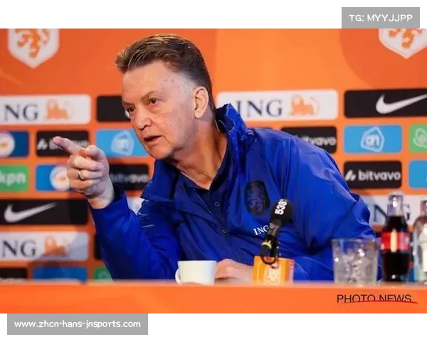 范加尔称国家队职位仍有希望可能吸引我重返执教